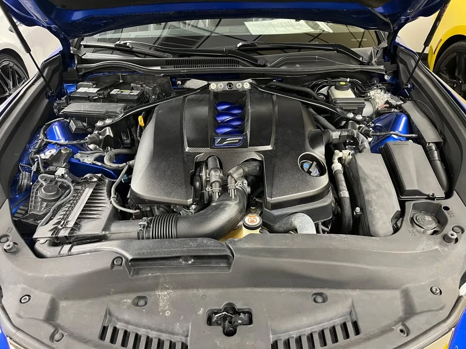 2017 Lexus RC F - Image 9 of 9