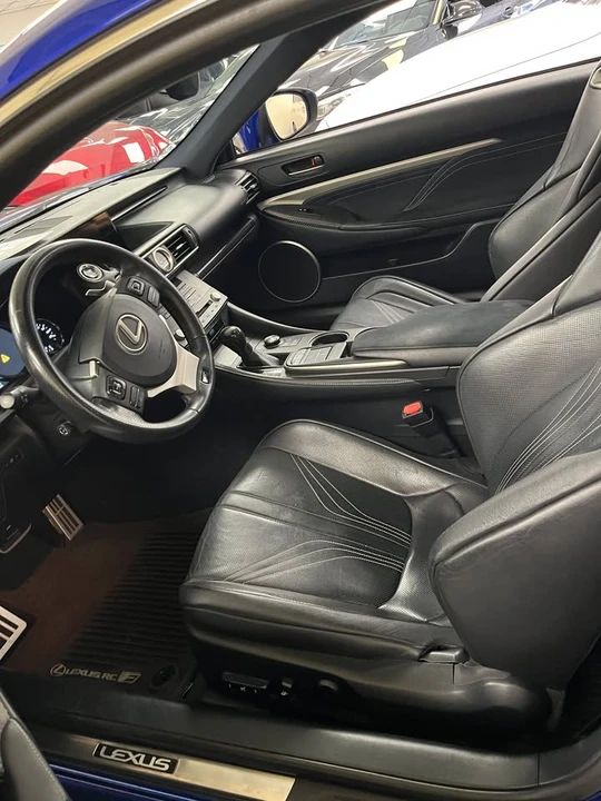 2017 Lexus RC F - Image 7 of 9