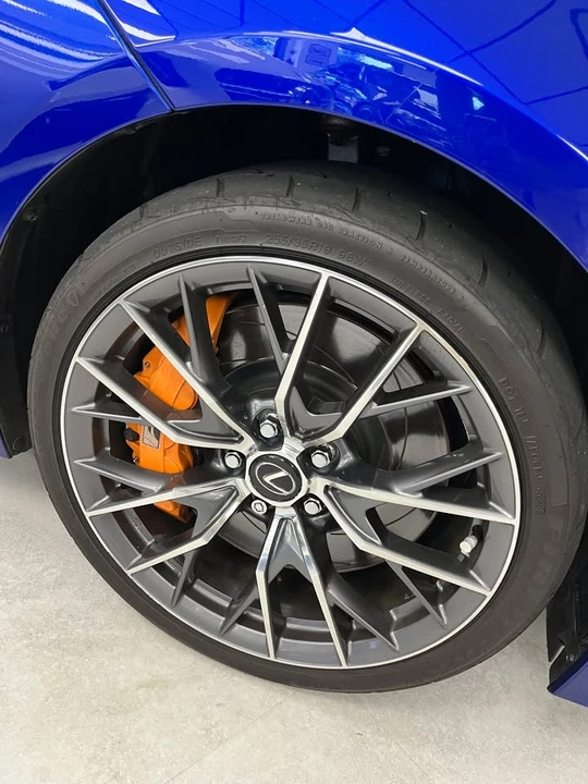 2017 Lexus RC F - Image 4 of 9