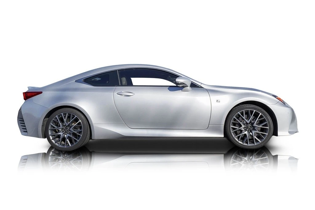 2017 Lexus RC - Image 2 of 12