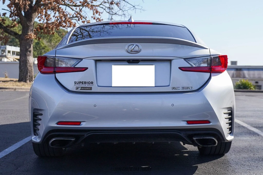 2017 Lexus RC - Image 7 of 12