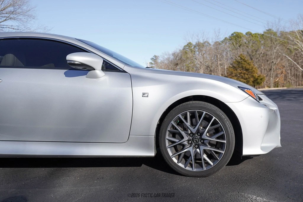 2017 Lexus RC - Image 11 of 12