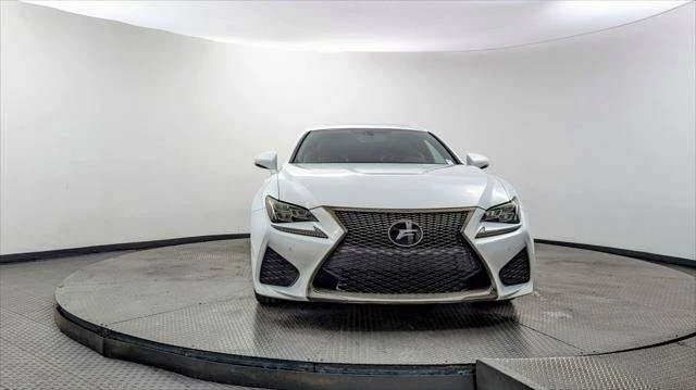 2017 Lexus RC F - Image 11 of 20