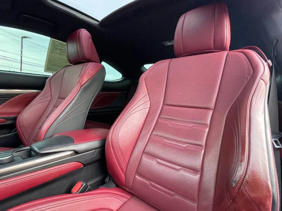 2017 Lexus RC - Image 7 of 11