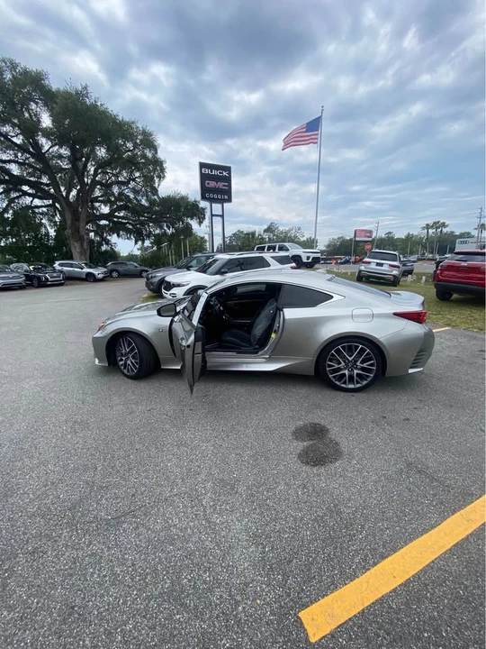 2017 Lexus RC - Image 4 of 5