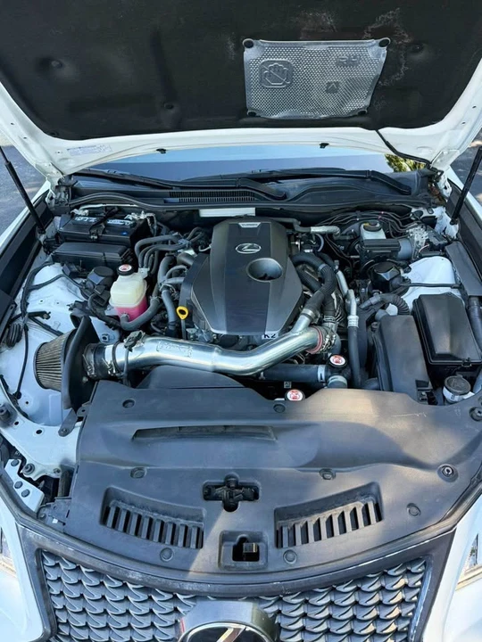 2017 Lexus RC - Image 14 of 14