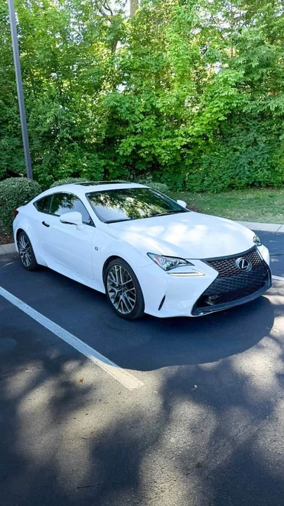 2017 Lexus RC - Image 2 of 14