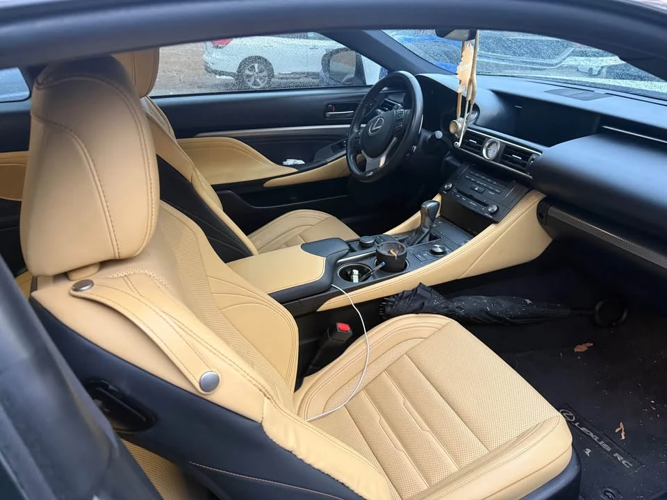 2017 Lexus RC - Image 5 of 5