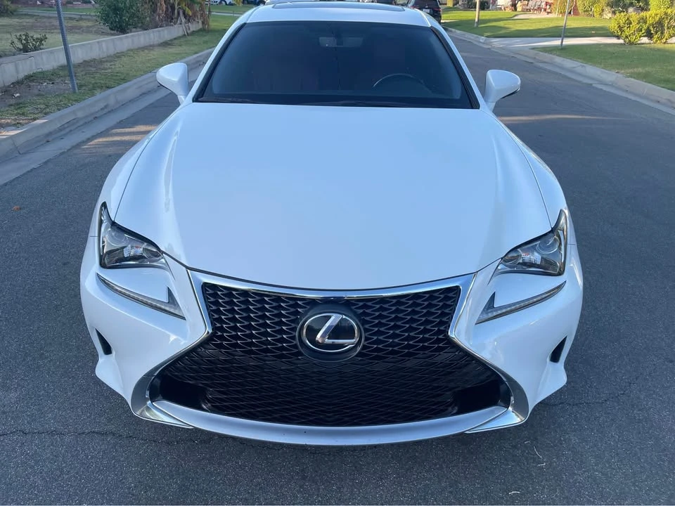 2017 Lexus RC - Image 2 of 9