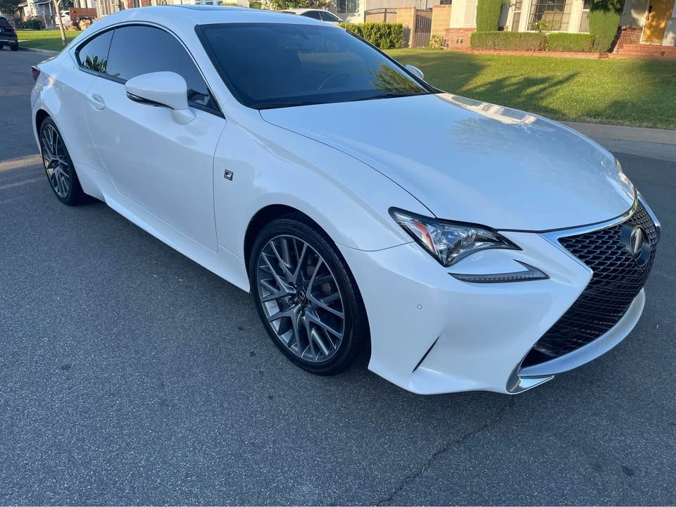 2017 Lexus RC - Image 3 of 9