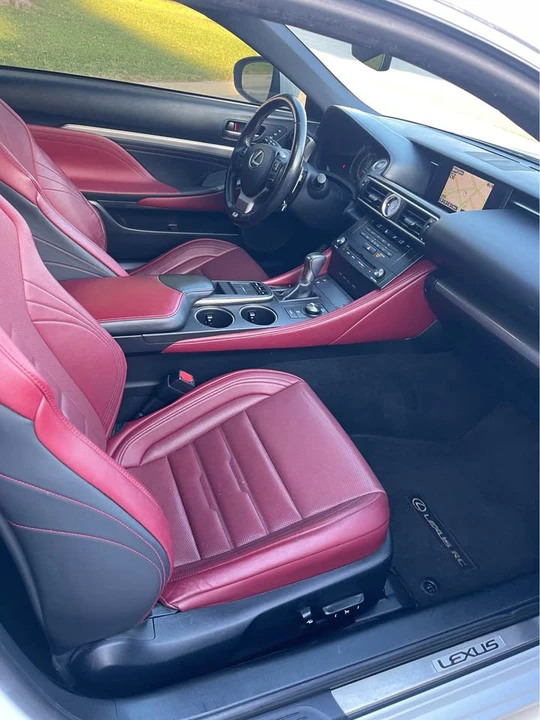2017 Lexus RC - Image 6 of 9