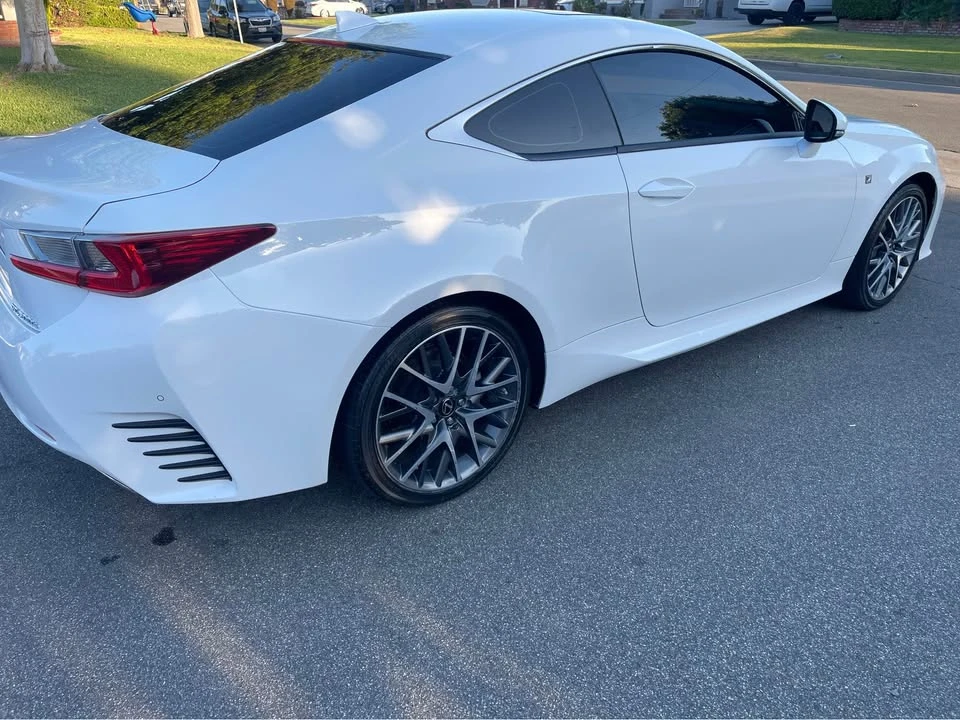 2017 Lexus RC - Image 4 of 9