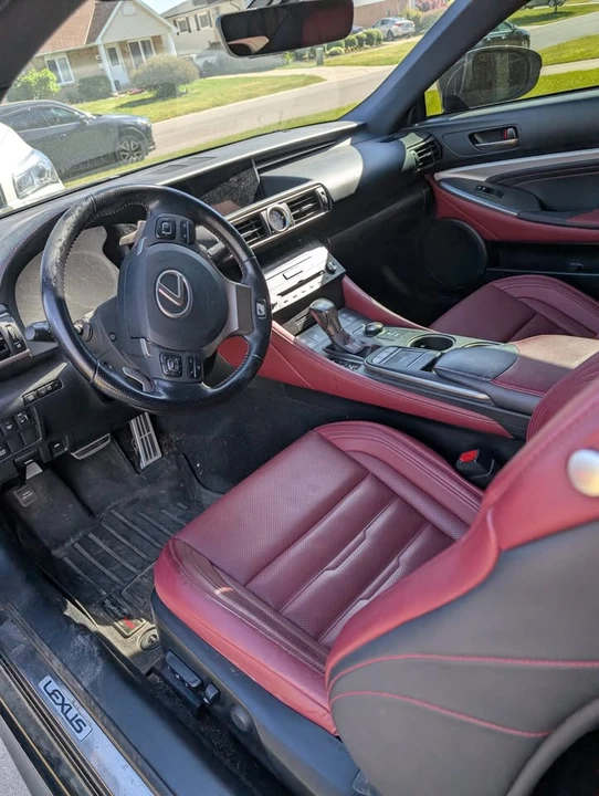2017 Lexus RC - Image 5 of 9