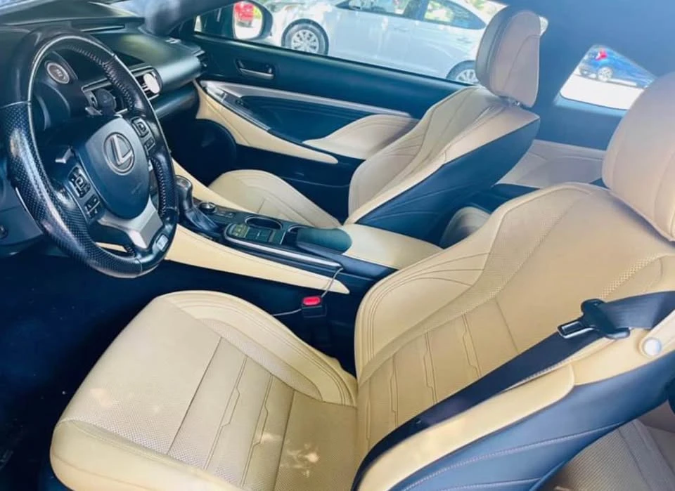 2017 Lexus RC - Image 3 of 5