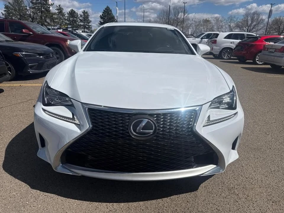 2017 Lexus RC - Image 10 of 20