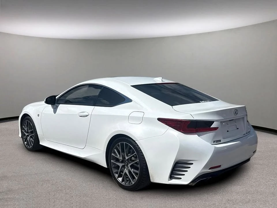 2017 Lexus RC - Image 4 of 20