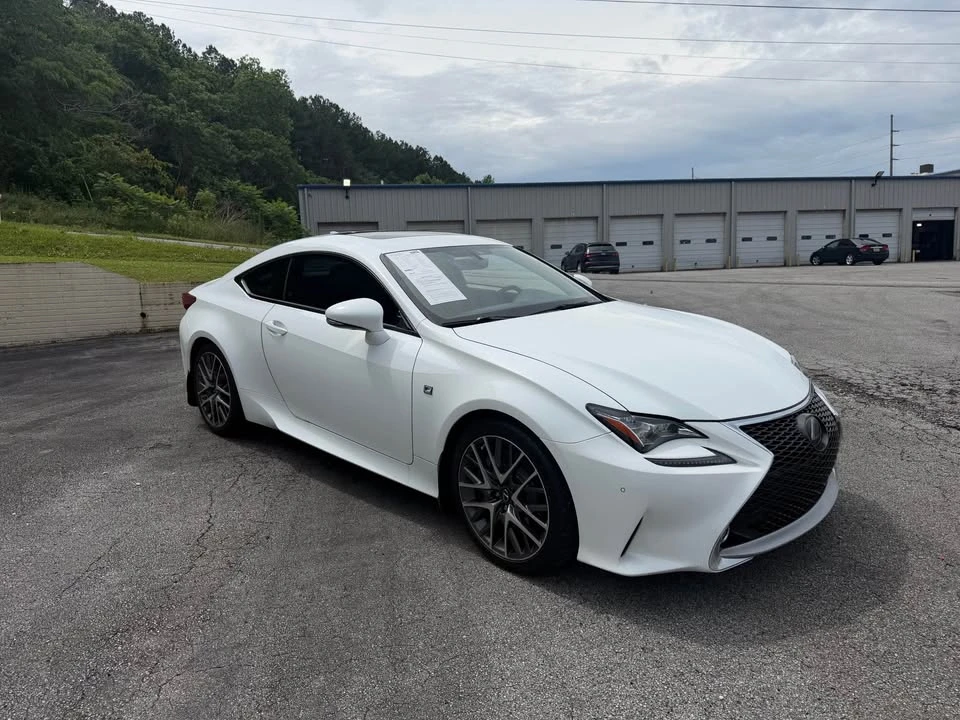 2017 Lexus RC - Image 3 of 13