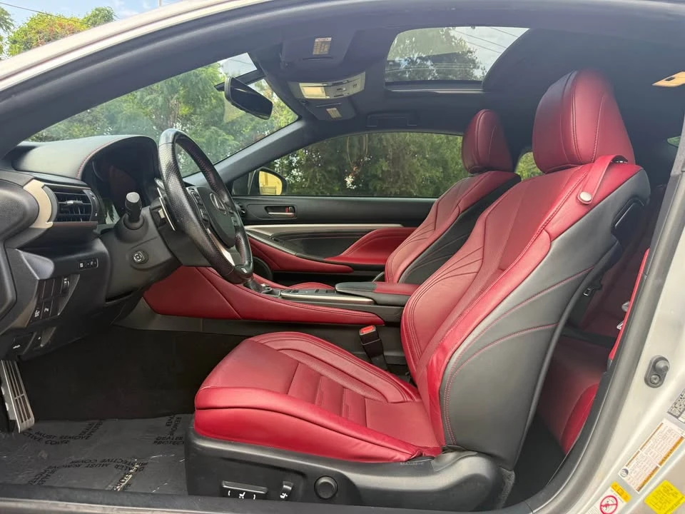 2017 Lexus RC - Image 11 of 13
