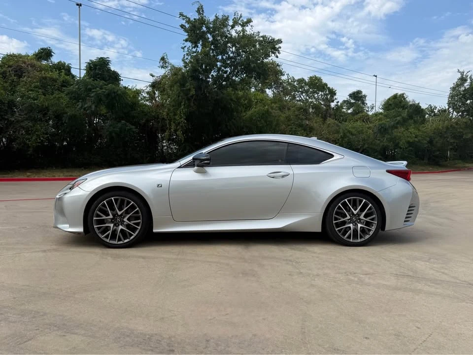 2017 Lexus RC - Image 3 of 13