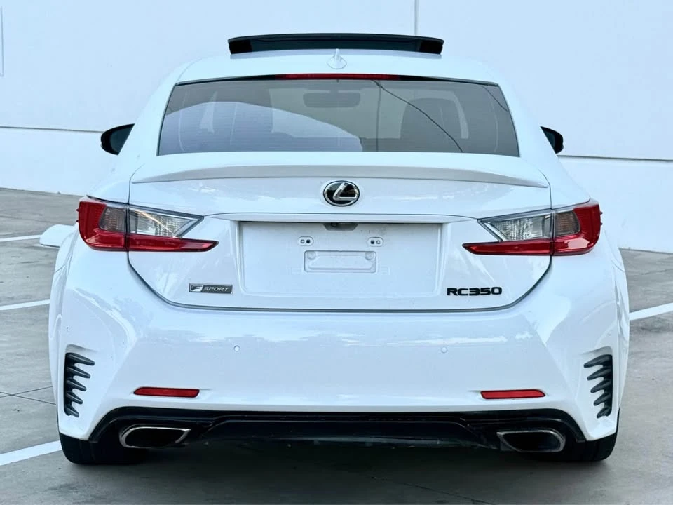 2017 Lexus RC - Image 4 of 20