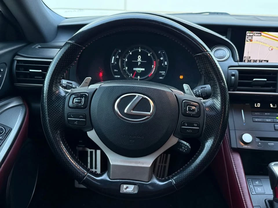 2017 Lexus RC - Image 19 of 20