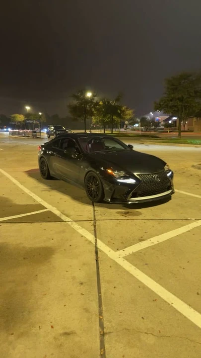 2017 Lexus RC - Image 6 of 9