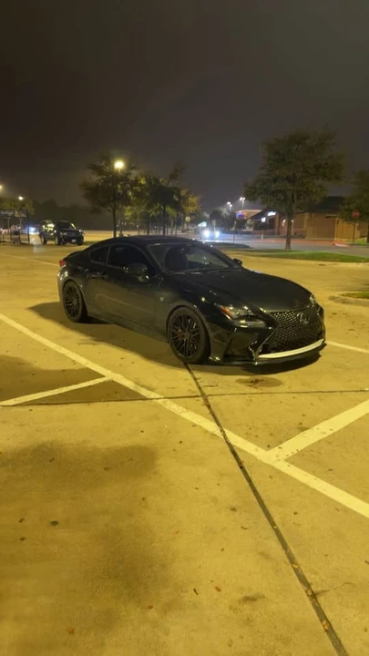2017 Lexus RC - Image 7 of 9