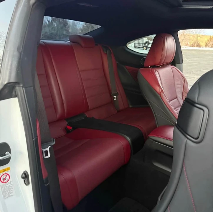 2017 Lexus RC - Image 16 of 19