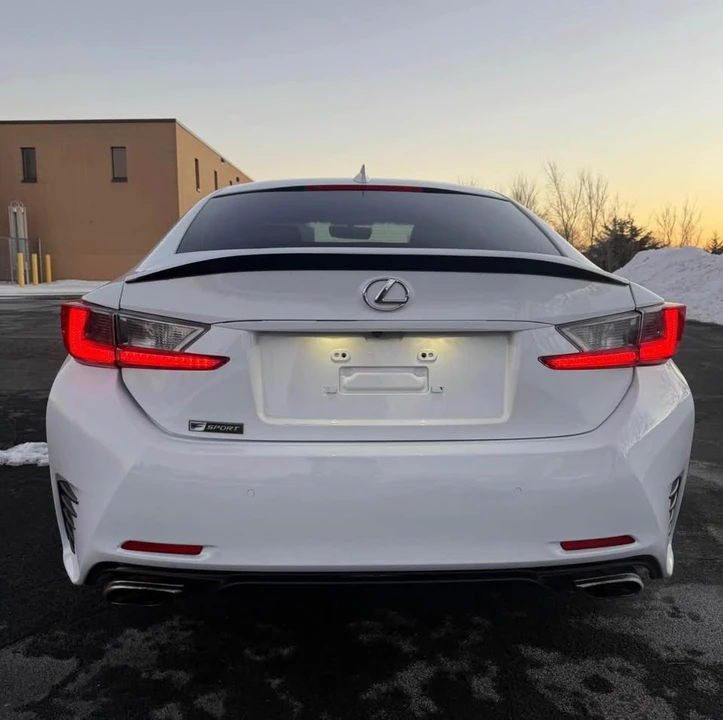2017 Lexus RC - Image 4 of 19