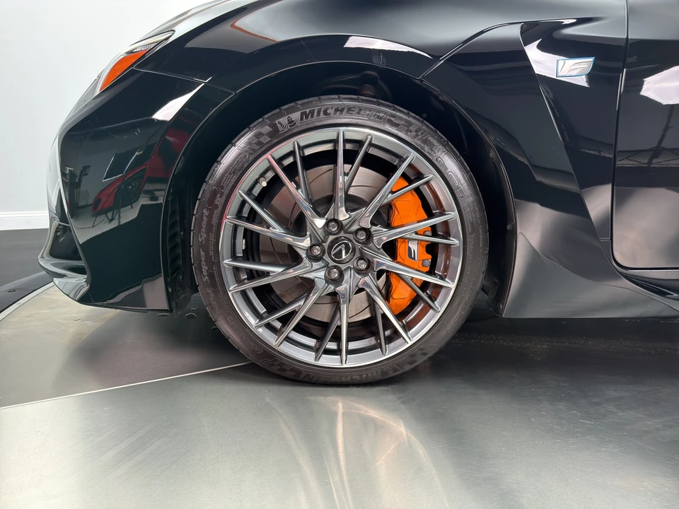 2017 Lexus RC F - Image 13 of 15