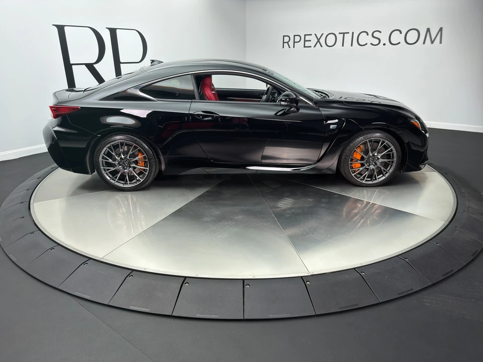 2017 Lexus RC F - Image 7 of 15