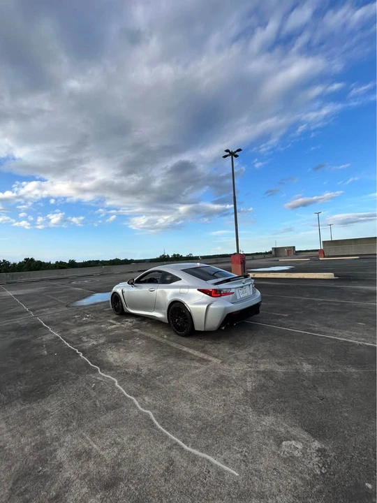 2017 Lexus RC F - Image 15 of 20