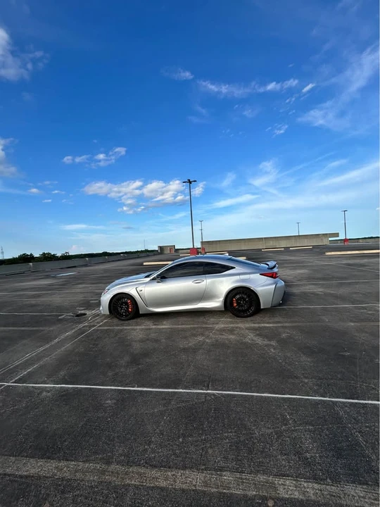 2017 Lexus RC F - Image 10 of 20