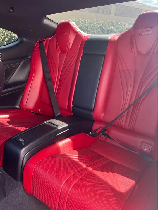 2017 Lexus RC F - Image 11 of 15
