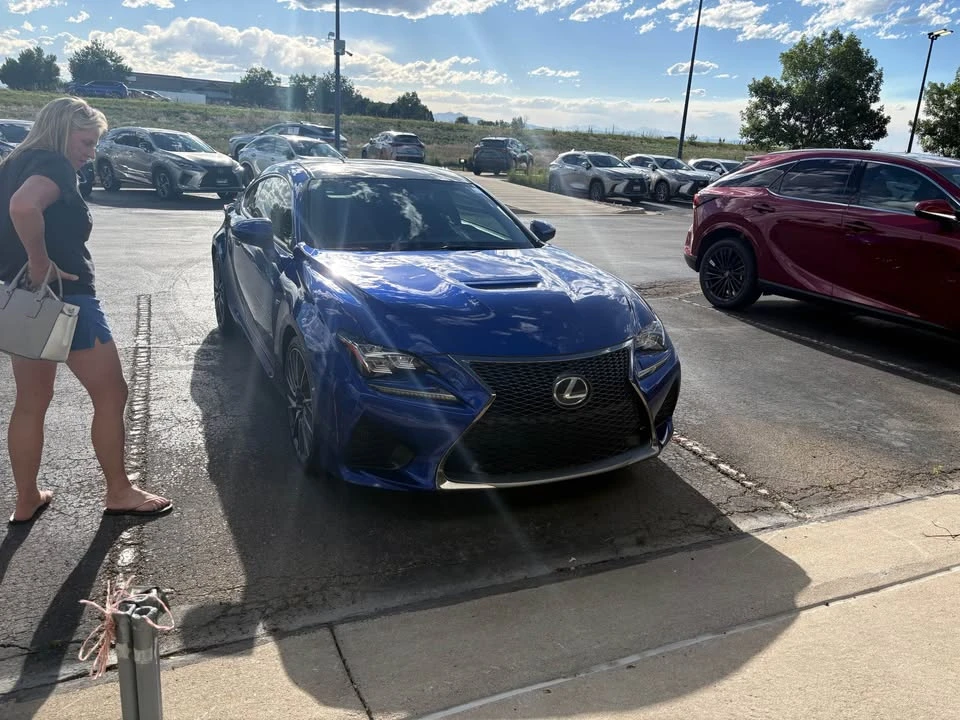 2017 Lexus RC F - Image 7 of 11