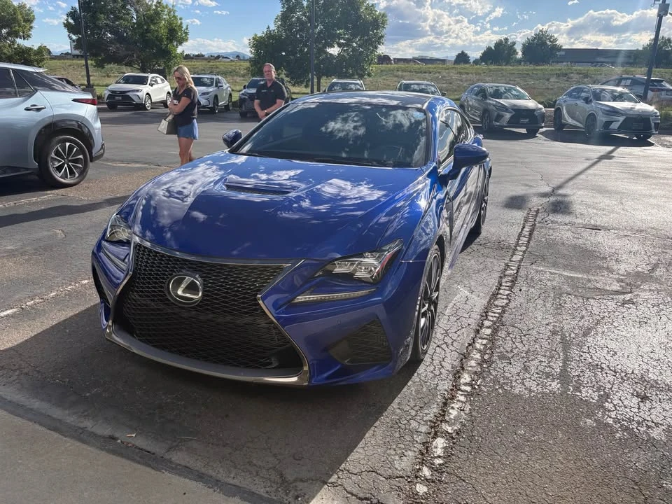 2017 Lexus RC F - Image 10 of 11