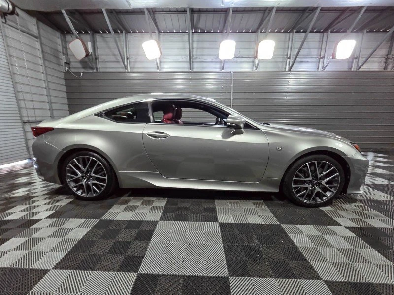 2017 Lexus RC - Image 9 of 20