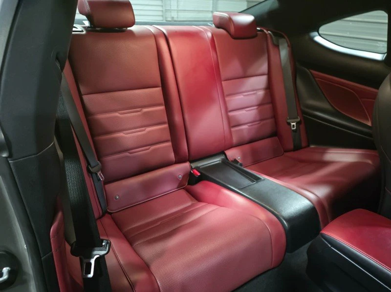 2017 Lexus RC - Image 16 of 20