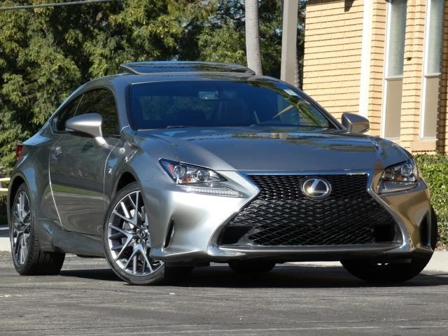 2017 Lexus RC - Image 2 of 21