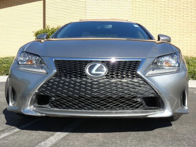 2017 Lexus RC - Image 17 of 21