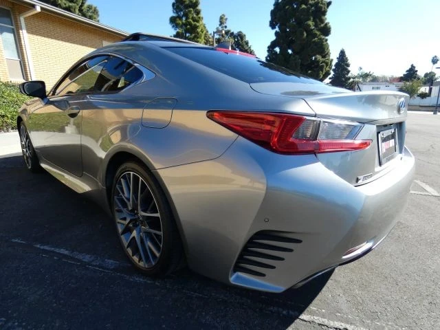 2017 Lexus RC - Image 11 of 21