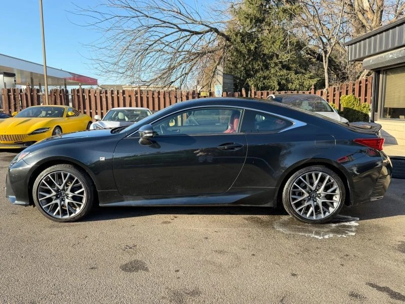 2017 Lexus RC - Image 8 of 12