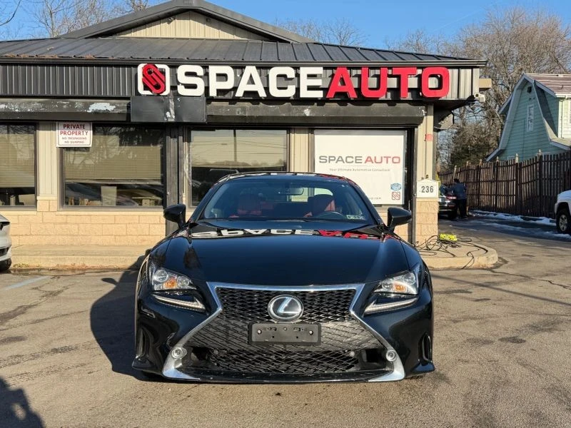 2017 Lexus RC - Image 2 of 12