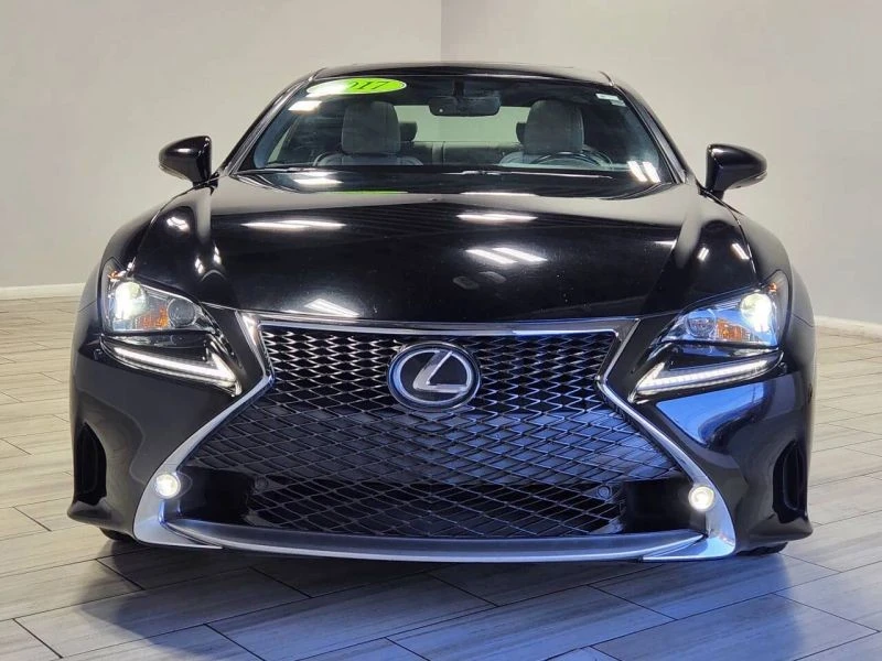 2017 Lexus RC - Image 8 of 12