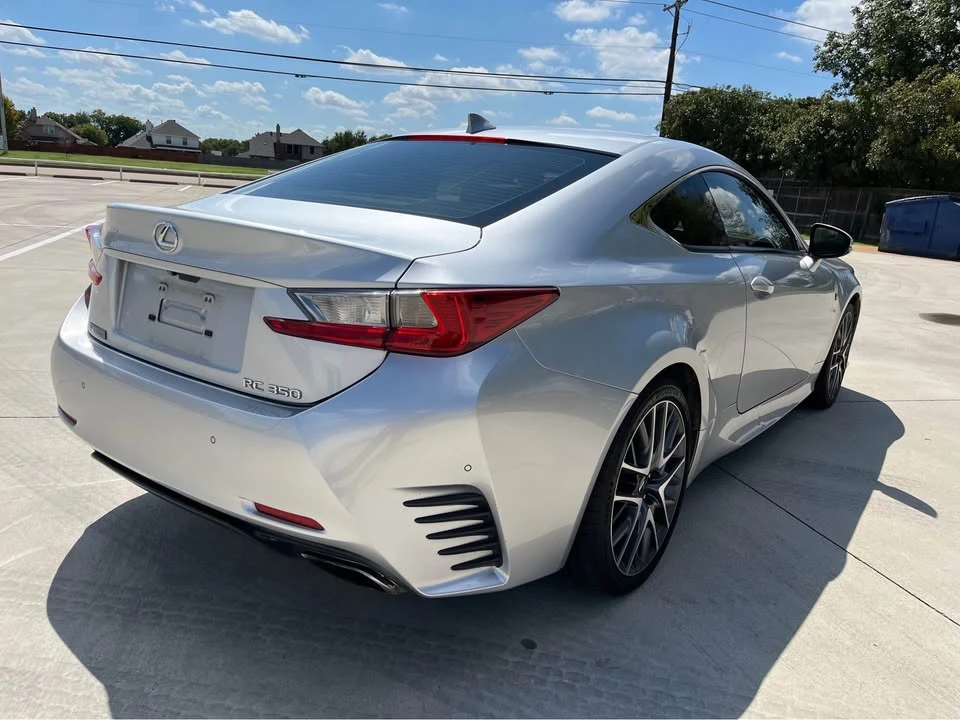 2017 Lexus RC - Image 4 of 6
