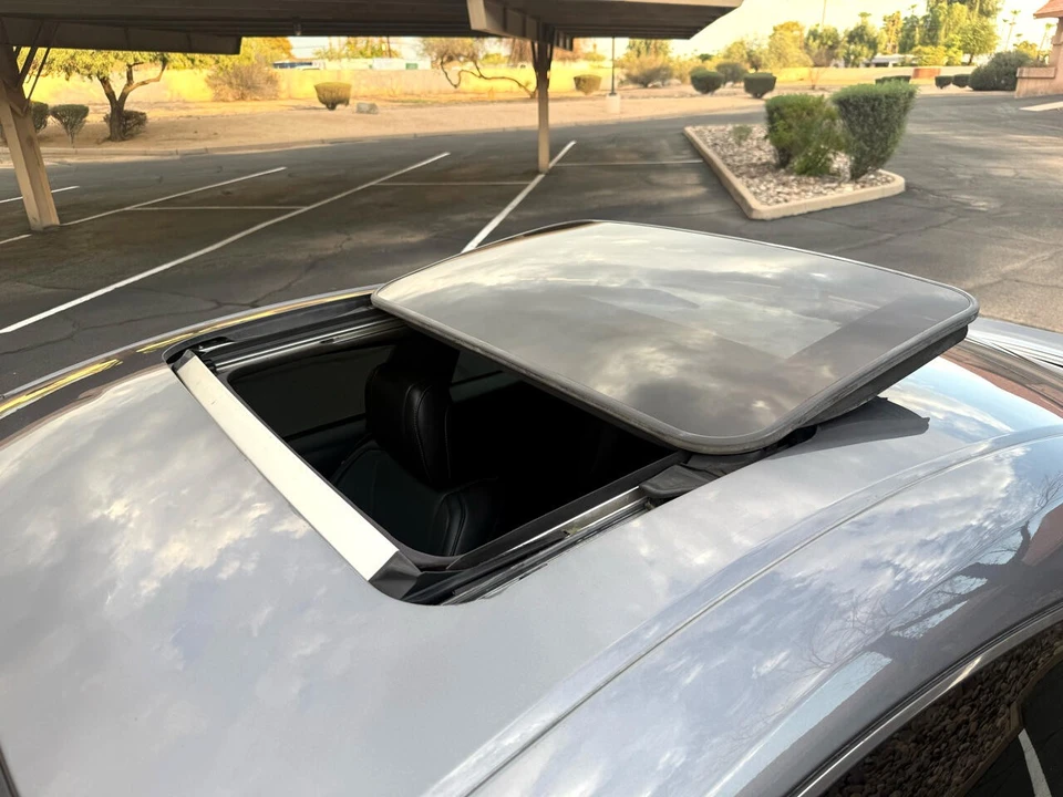 2017 Lexus RC - Image 20 of 21