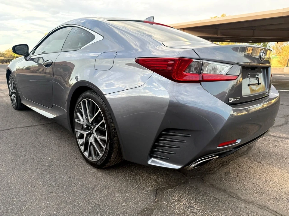 2017 Lexus RC - Image 5 of 21