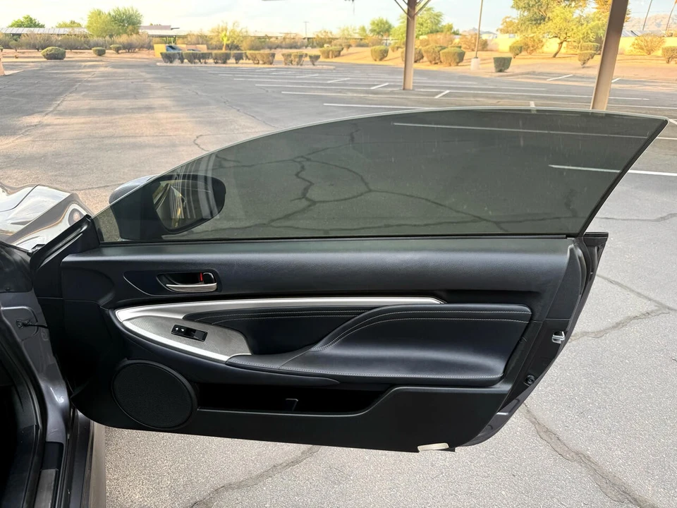 2017 Lexus RC - Image 15 of 21