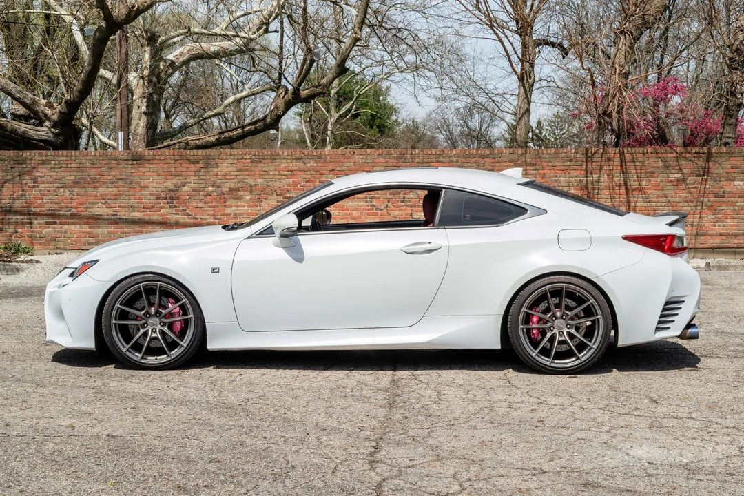2017 Lexus RC - Image 5 of 31