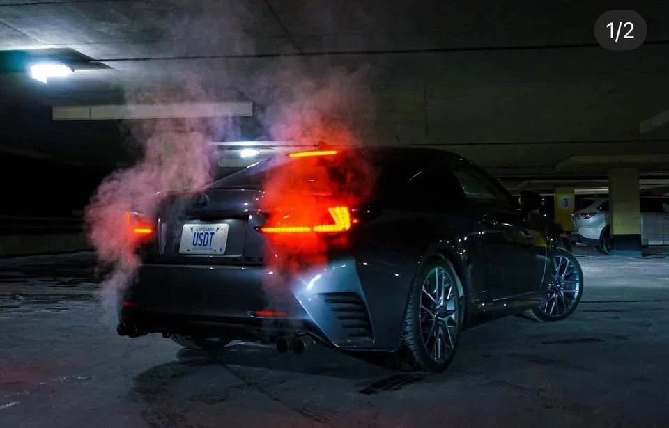 2017 Lexus RC - Image 2 of 4